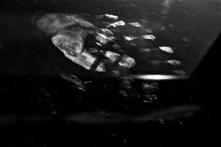 Artistic Black and white picture in Traces of Thoughts